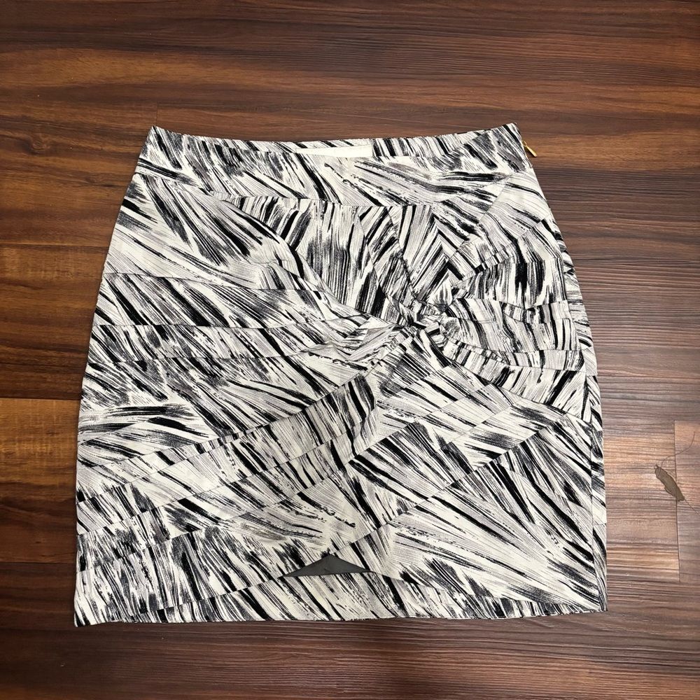 Anthropologie Leifsdottir Sz 8 Pleated Mini Skirt Side Zip Black White Grey